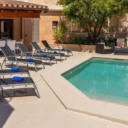Superb House 200m From The Center Of By Renthousing Pollenca