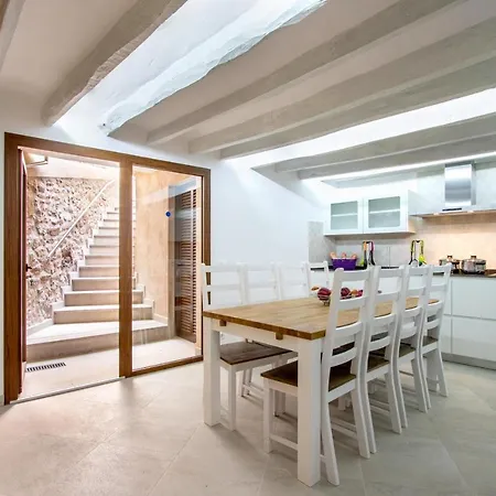 Superb House 200m From The Center Of By Renthousing Pollenca