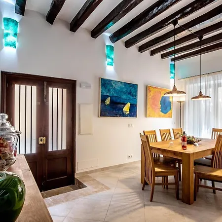 Holiday home Superb House 200m From The Center Of By Renthousing Pollenca